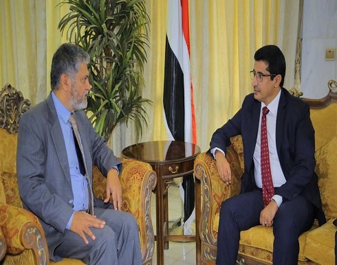 حكومة اليمن تطالب الأمم المتحدة بحسم قضية موانئ الحديدة حكومة اليمن تطالب الأمم المتحدة بحسم قضية موانئ الحديدة