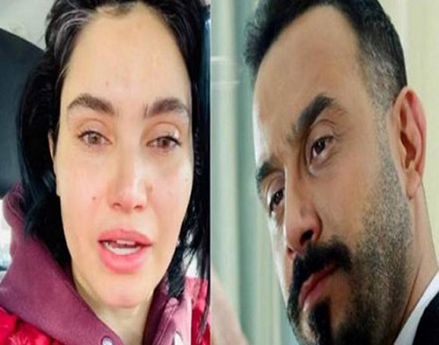 شاهدوا.. ابن قصي خولي يسرق اهتمام الجمهور بقُبلة لوالدته شاهدوا.. ابن قصي خولي يسرق اهتمام الجمهور بقُبلة لوالدته