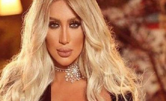 مايا دياب بالمايوه في دبي مايا دياب بالمايوه في دبي