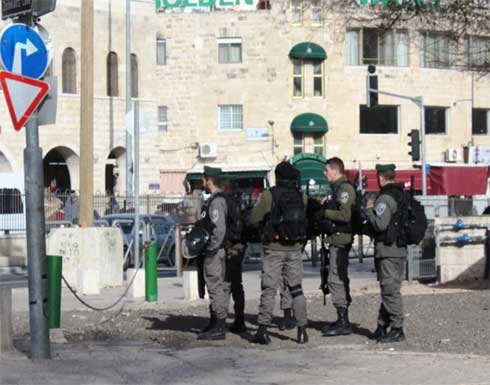 شرطة الاحتلال تطلق النار على فلسطيني طعن إسرائيليَيْن بالقدس شرطة الاحتلال تطلق النار على فلسطيني طعن إسرائيليَيْن بالقدس