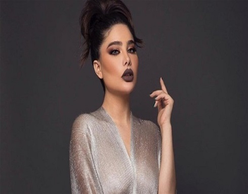 أنجي خوري بملابس نوم جريئة وتخيّر متابعيها بينها وبين أم كلثوم-بالصورة أنجي خوري بملابس نوم جريئة وتخيّر متابعيها بينها وبين أم كلثوم-بالصورة