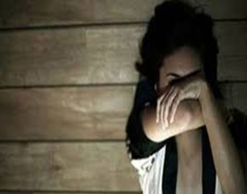 كوارث «فيسبوك».. خانت زوجها عامين ثم سلمت رقبة ابنها لعشيقها كوارث «فيسبوك».. خانت زوجها عامين ثم سلمت رقبة ابنها لعشيقها