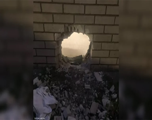 حفرا نفقا بفرشاة أسنان.. هروب سجينين لغاية غريبة في امريكا