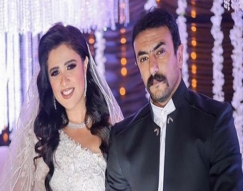 أحمد العوضي يلمح إلى انفصاله عن ياسمين عبدالعزيز بمنشور غامض أحمد العوضي يلمح إلى انفصاله عن ياسمين عبدالعزيز بمنشور غامض