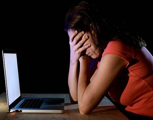 صيني ينشر فيديو فاضح لعشيقته بعدما اكتشف زواجها من زميله! صيني ينشر فيديو فاضح لعشيقته بعدما اكتشف زواجها من زميله!