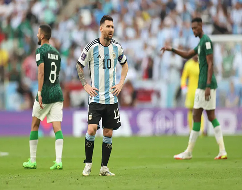 السعودية تنهي سلسلة الأرجنتين بلا هزيمة وتحرمها من معادلة إيطاليا السعودية تنهي سلسلة الأرجنتين بلا هزيمة وتحرمها من معادلة إيطاليا
