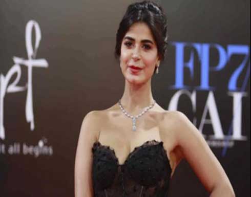 رانيا منصور بالأحمر المكشوف تشعل ”انستجرام” بإطلالة جريئة .. شاهد رانيا منصور بالأحمر المكشوف تشعل ”انستجرام” بإطلالة جريئة .. شاهد