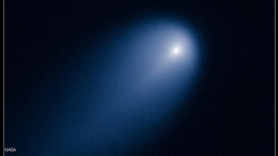 المذنب إيسون يشق طريقه إلى الشمس