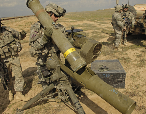 ديفكه : أمريكا زودت ثوار سوريا بصاروخ BGM- 71 TOW