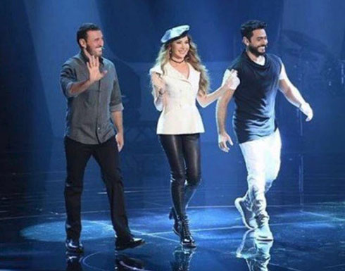 بالصور: في كواليس The Voice Kids.. "القيصر" يراقص نانسي وتامر يغازلها بالصور: في كواليس The Voice Kids.. "القيصر" يراقص نانسي وتامر يغازلها