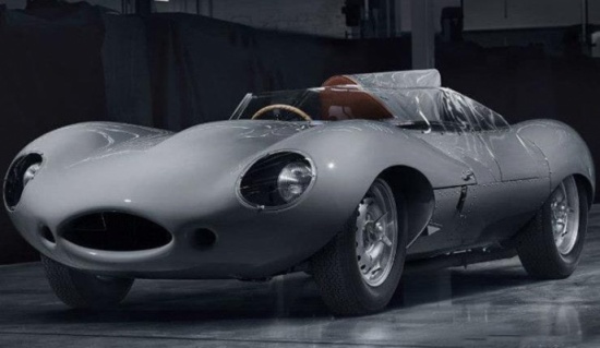 بالصور: بعد 60 عامًا.. جاجوار تحيي “D-Type” من جديد وتصنِّعها يدويًا بالصور: بعد 60 عامًا.. جاجوار تحيي “D-Type” من جديد وتصنِّعها يدويًا