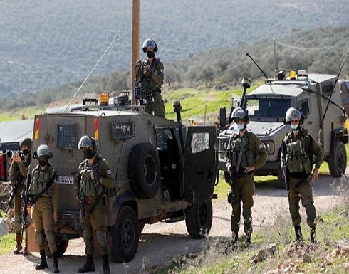 جيش الاحتلال الإسرائيلي يطلق قنابل صوتية داخل مستشفى فلسطيني جيش الاحتلال الإسرائيلي يطلق قنابل صوتية داخل مستشفى فلسطيني