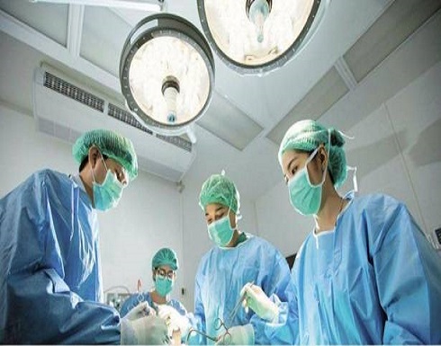 فتحوا قلبها فوجدوه مقلوبا... صدمة كبرى أصابت الأطباء فتحوا قلبها فوجدوه مقلوبا... صدمة كبرى أصابت الأطباء