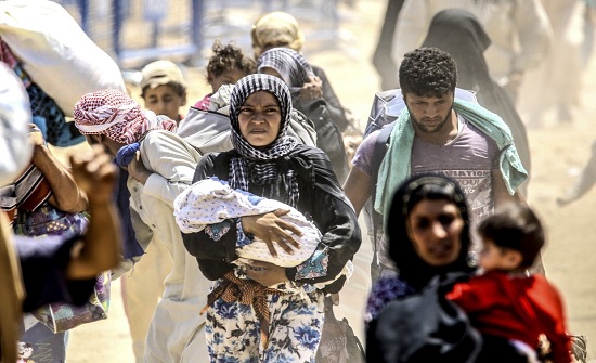 أكثر من 300 ألف نازح سوري بالقرب من الحدود الأردنية أكثر من 300 ألف نازح سوري بالقرب من الحدود الأردنية