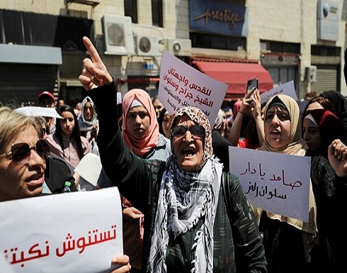 الجيش الإسرائيلي يقتحم بلدة سلوان بمرافقة جرافات لهدم 13 منزلا فلسطينيا الجيش الإسرائيلي يقتحم بلدة سلوان بمرافقة جرافات لهدم 13 منزلا فلسطينيا