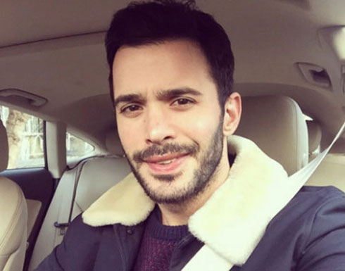 بالصور: بطل "حبّ للإيجار" مع شقيقَيْه.. هل هما أكثر وسامة منه؟ بالصور: بطل "حبّ للإيجار" مع شقيقَيْه.. هل هما أكثر وسامة منه؟