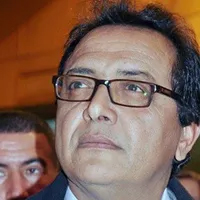 كأنها دولة وكأننا شعبها