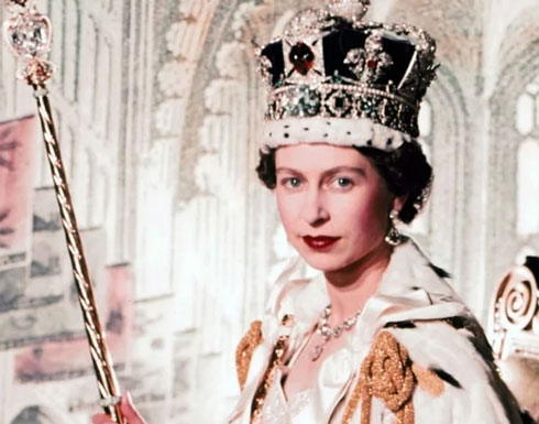 صور نادرة للملكة الراحلة إليزابيث الثانية .. شاهد