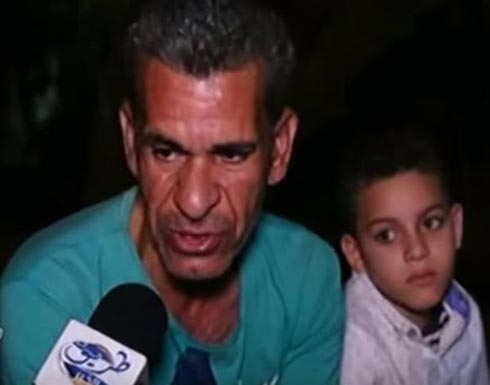 بالفيديو: سائق يبكي “رجعت من السعودية لقيت مراتي جايبة عيل من عشيقها” بالفيديو: سائق يبكي “رجعت من السعودية لقيت مراتي جايبة عيل من عشيقها”