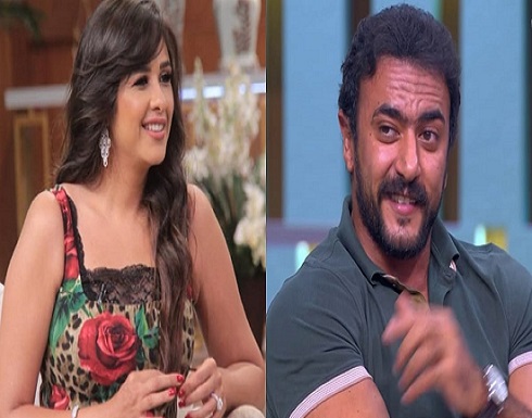 عناق او خنق؟.. رومانسية عنيفة بين ياسمين عبد العزيز واحمد العوضي! عناق او خنق؟.. رومانسية عنيفة بين ياسمين عبد العزيز واحمد العوضي!