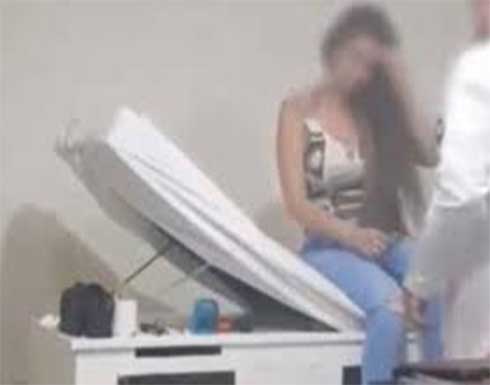 السجن 10 سنوات لمتهم هتك عرض فتاة بانتحاله صفة طبيب في مصر السجن 10 سنوات لمتهم هتك عرض فتاة بانتحاله صفة طبيب في مصر