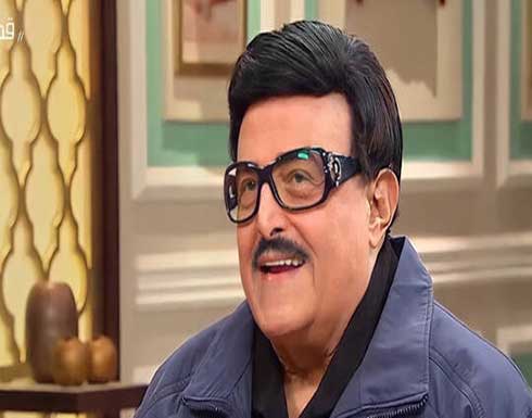 شاهدوا.. عادل إمام يودع سمير غانم ونظرات إيمي ودنيا سمير غانم أبكت جميع الحضور شاهدوا.. عادل إمام يودع سمير غانم ونظرات إيمي ودنيا سمير غانم أبكت جميع الحضور