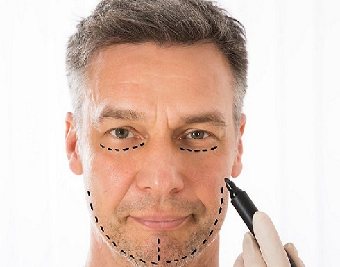 البوتكس بينها.. أكثر 5 عمليات تجميل يخضع لها الرجال! البوتكس بينها.. أكثر 5 عمليات تجميل يخضع لها الرجال!