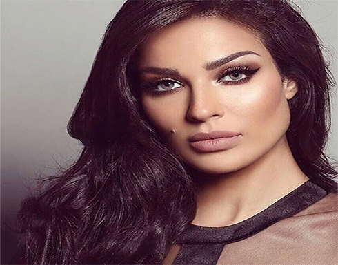 بالصورة: هكذا هنّأت نادين نجيم جمهورها بمناسبة الميلاد المجيد بالصورة: هكذا هنّأت نادين نجيم جمهورها بمناسبة الميلاد المجيد