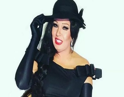 بالصورة: فيفي عبده بنظّارات غريبة.. أحدهم شبّهها بـ"طه حسين"! بالصورة: فيفي عبده بنظّارات غريبة.. أحدهم شبّهها بـ"طه حسين"!