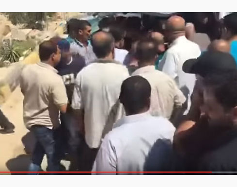 شاهد : تشييع الفنان الراحل ياسر المصري شاهد : تشييع الفنان الراحل ياسر المصري