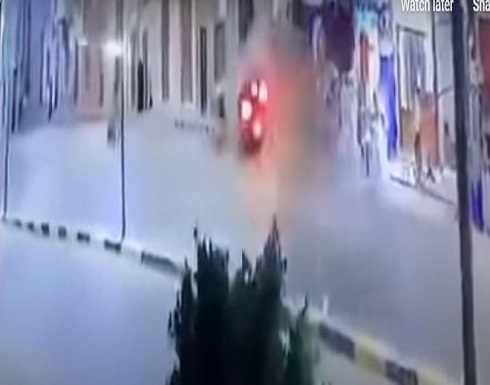 شاهد.. لحظة دهس طفل مصري لـ 4 أطفال أخرين دون قصد شاهد.. لحظة دهس طفل مصري لـ 4 أطفال أخرين دون قصد