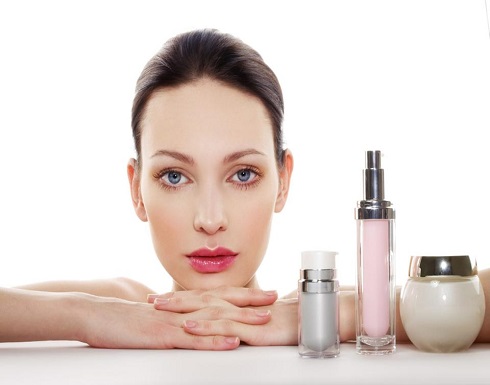 مستحضرات تجميل احفظوها في الثلاجة خلال الطقس الحار مستحضرات تجميل احفظوها في الثلاجة خلال الطقس الحار