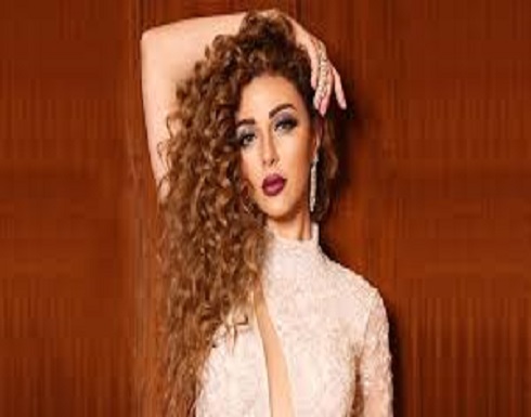 ميريام فارس تشعل انستغرام بفستان مثير و الجمهور غاضب (صور) ميريام فارس تشعل انستغرام بفستان مثير و الجمهور غاضب (صور)
