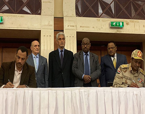 أولى عقبات "الإعلان الدستوري" بالسودان.. شكاوى "الإقصاء" أولى عقبات "الإعلان الدستوري" بالسودان.. شكاوى "الإقصاء"