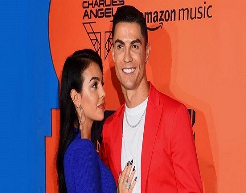عشاء رومانسي يجمع كريستيانو رونالدو وجورجينا في الرياض (صور) عشاء رومانسي يجمع كريستيانو رونالدو وجورجينا في الرياض (صور)