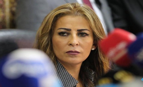 الاردن : هكذا ناقضت غنيمات نفسها في التفريق بين الفيس بوك والموقع الاخباري الاردن : هكذا ناقضت غنيمات نفسها في التفريق بين الفيس بوك والموقع الاخباري