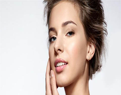 أخطاء مكياج تبديك أكبر بـ 10 سنوات أخطاء مكياج تبديك أكبر بـ 10 سنوات