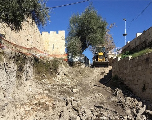 الاحتلال يواصل نبش وتجريف المقبرة اليوسفية بالقدس الاحتلال يواصل نبش وتجريف المقبرة اليوسفية بالقدس