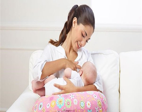 عادات سيئة تؤثر على صحة طفلك.. احذريها عادات سيئة تؤثر على صحة طفلك.. احذريها