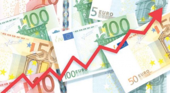 خفض سعر اليوان يدعم اليورو