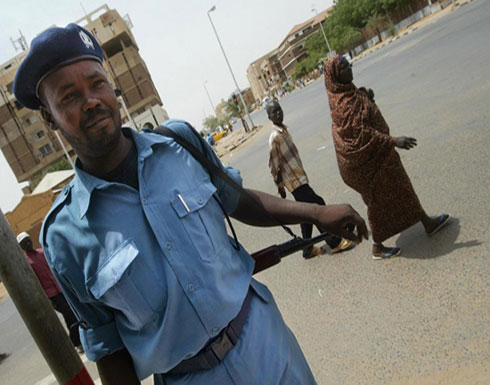 غضب في السودان بعد مقتل طفلة على يد والدها بالخرطوم (شاهد) غضب في السودان بعد مقتل طفلة على يد والدها بالخرطوم (شاهد)