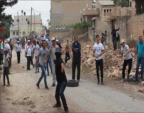 إصابة فلسطينيَين في اعتداء مستوطنين جنوبي الضفة الغربية إصابة فلسطينيَين في اعتداء مستوطنين جنوبي الضفة الغربية