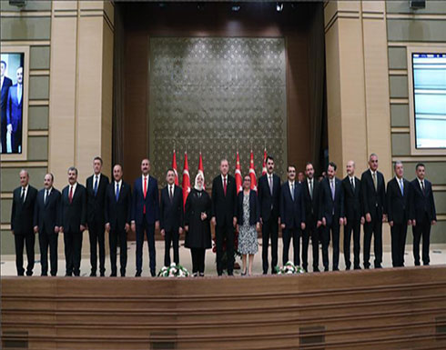 فيديو : أردوغان يعلن تشكيلة حكومته فيديو : أردوغان يعلن تشكيلة حكومته