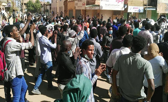 السودان.. البرلمان يناقش قانون الطوارئ ومدة تطبيقه السودان.. البرلمان يناقش قانون الطوارئ ومدة تطبيقه