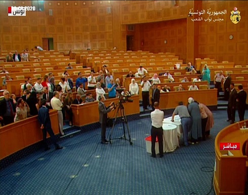 انتهاء تصويت البرلمان التونسي على سحب الثقة من الغنوشي انتهاء تصويت البرلمان التونسي على سحب الثقة من الغنوشي