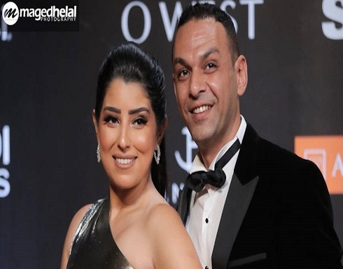 شاهد.. ايتن عامر عن قبلة زوجها الحميمة: “مش عيب”!