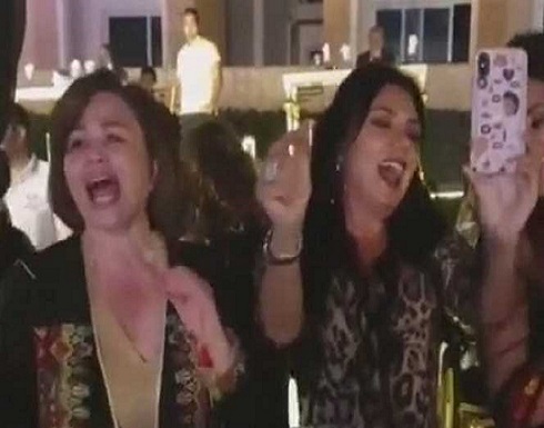 شاهد : "رانيا يوسف" تثير الجدل بفيديو رقص مع الهام شاهين شاهد : "رانيا يوسف" تثير الجدل بفيديو رقص مع الهام شاهين