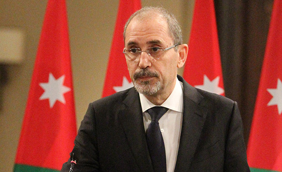 وزير الخارجية يؤكد وقوف الأردن إلى جانب لبنان وزير الخارجية يؤكد وقوف الأردن إلى جانب لبنان