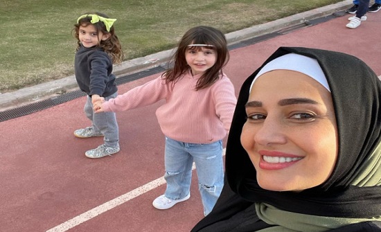 في أول ظهور لها بعد غياب..هل خلعت حلا شيحة الحجاب مجدداً؟ في أول ظهور لها بعد غياب..هل خلعت حلا شيحة الحجاب مجدداً؟