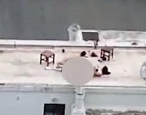 فيديو لفتاة شبه عارية محتجزة بسطح منزل بمراكش و النيابة العامة تحقق فيديو لفتاة شبه عارية محتجزة بسطح منزل بمراكش و النيابة العامة تحقق